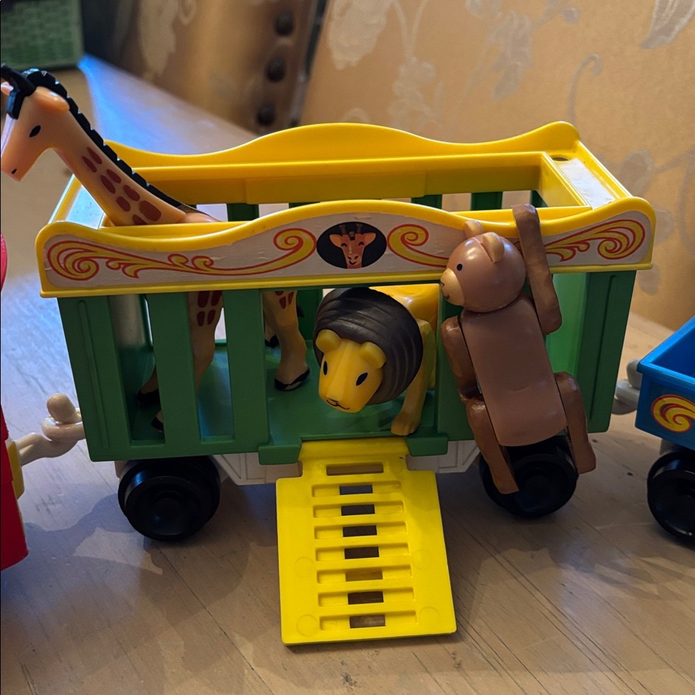 Fisher Price Circus Train - Picture 6 of 16